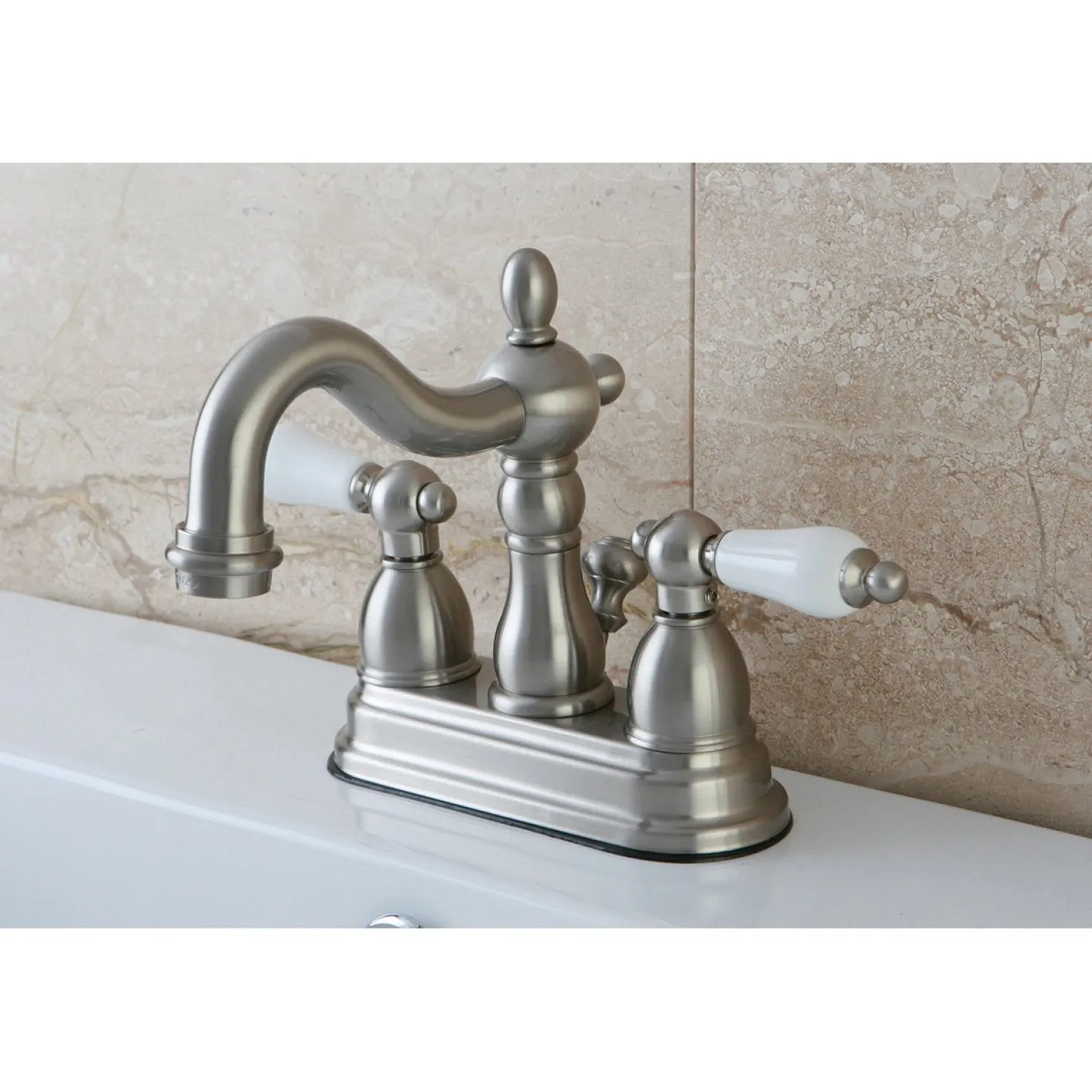 Kingston Brass Heritage 3-Hole 4-Inch Centerset Bathroom Faucet