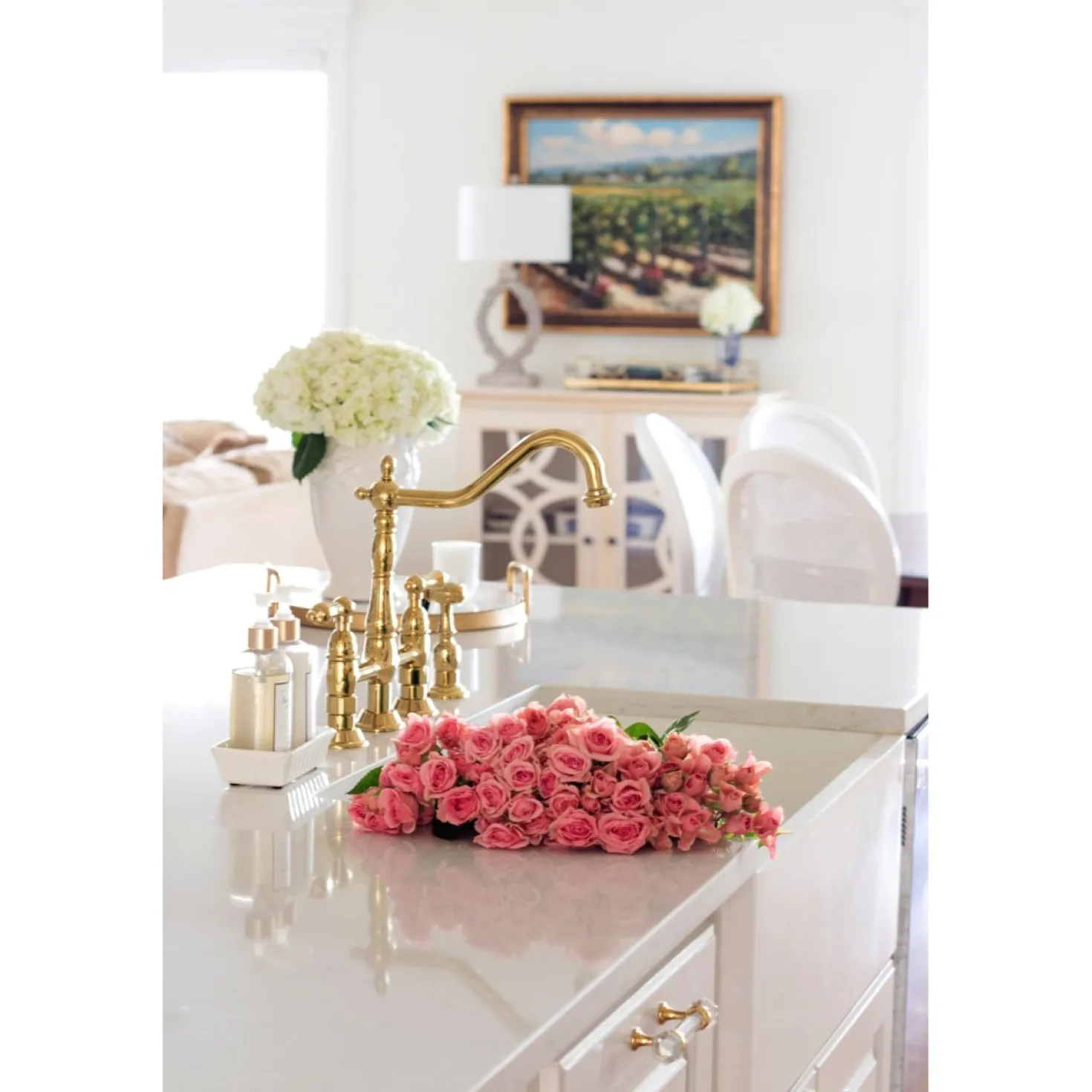 Kingston Brass Heritage 8-Inch Bridge Kitchen Faucet with Brass Sprayer