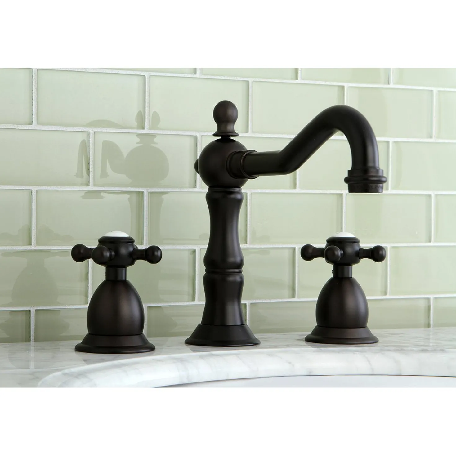 Kingston Brass Heritage 8-Inch Widespread Cross-Handle Bathroom Faucet