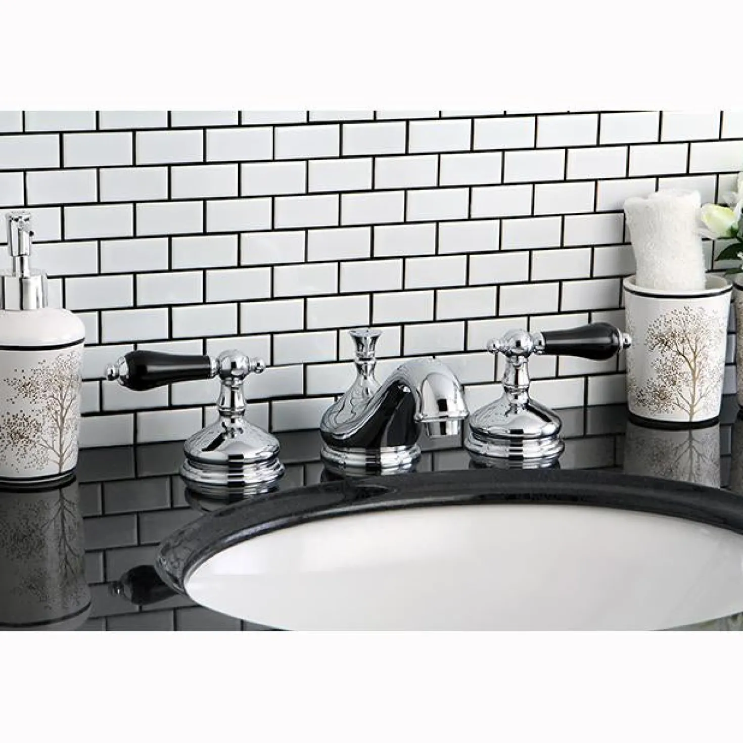 Kingston Brass Heritage Onyx Solid Brass Widespread Lavatory Faucet with Black Porcelain Lever Handle