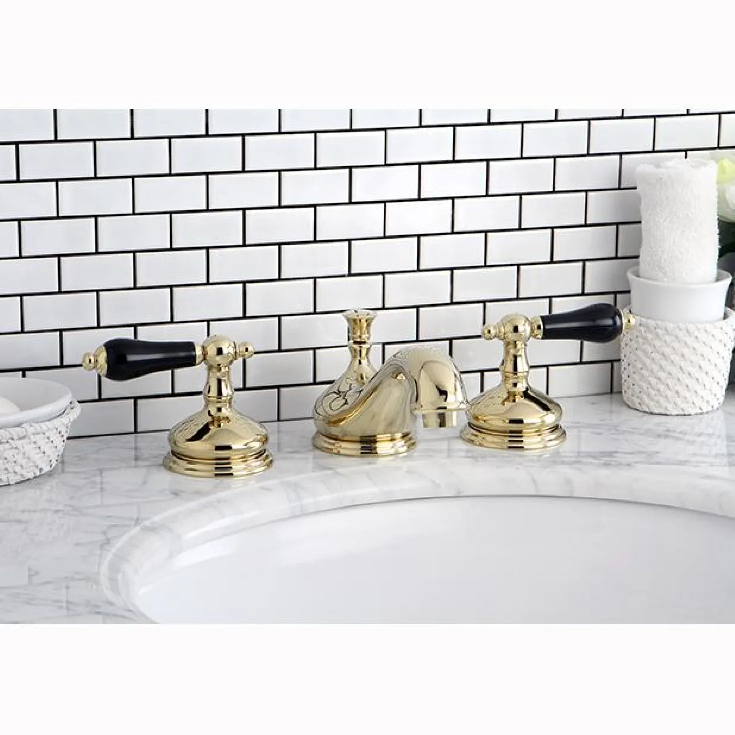 Kingston Brass Heritage Onyx Solid Brass Widespread Lavatory Faucet with Black Porcelain Lever Handle