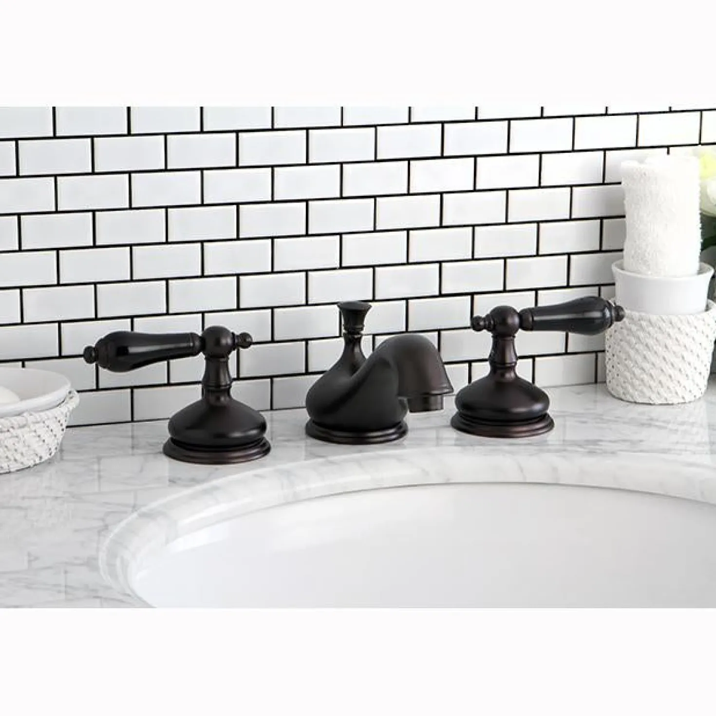 Kingston Brass Heritage Onyx Solid Brass Widespread Lavatory Faucet with Black Porcelain Lever Handle