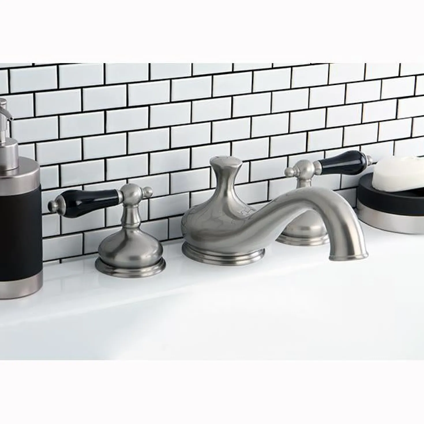 Kingston Brass Heritage Onyx Roman Tub Filler with Black Porcelain Lever Handle