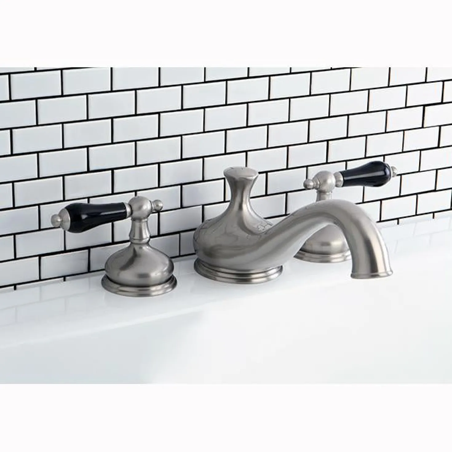 Kingston Brass Heritage Onyx Roman Tub Filler with Black Porcelain Lever Handle