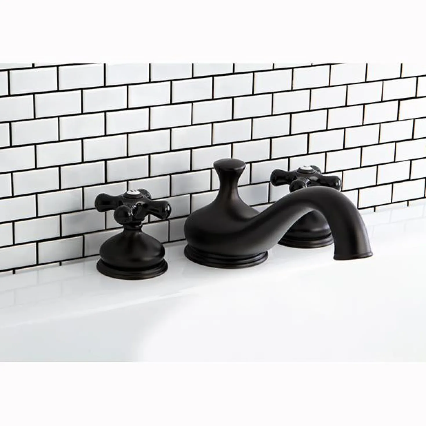 Kingston Brass Heritage Onyx Roman Tub Filler with Black Porcelain Cross Handle