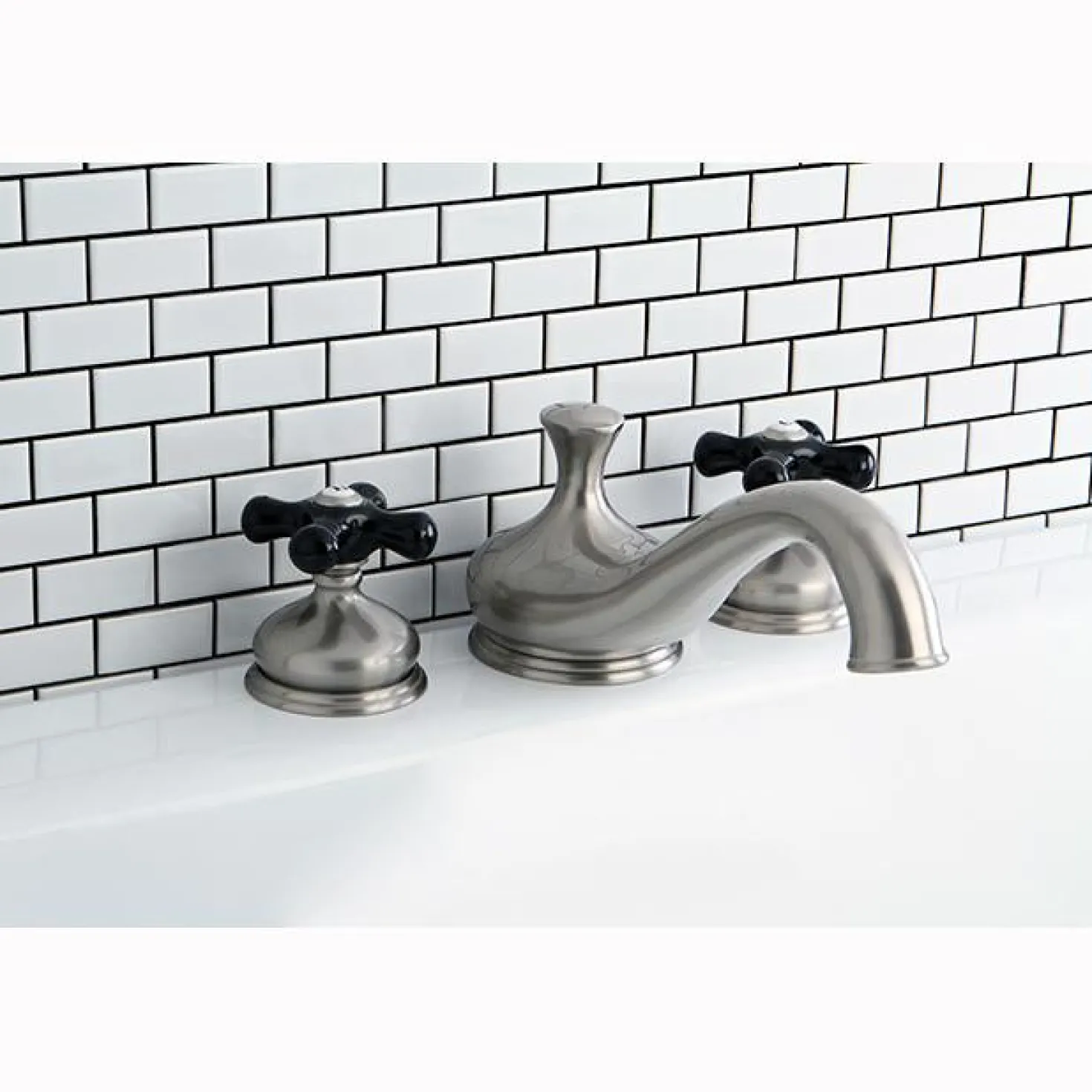 Kingston Brass Heritage Onyx Roman Tub Filler with Black Porcelain Cross Handle