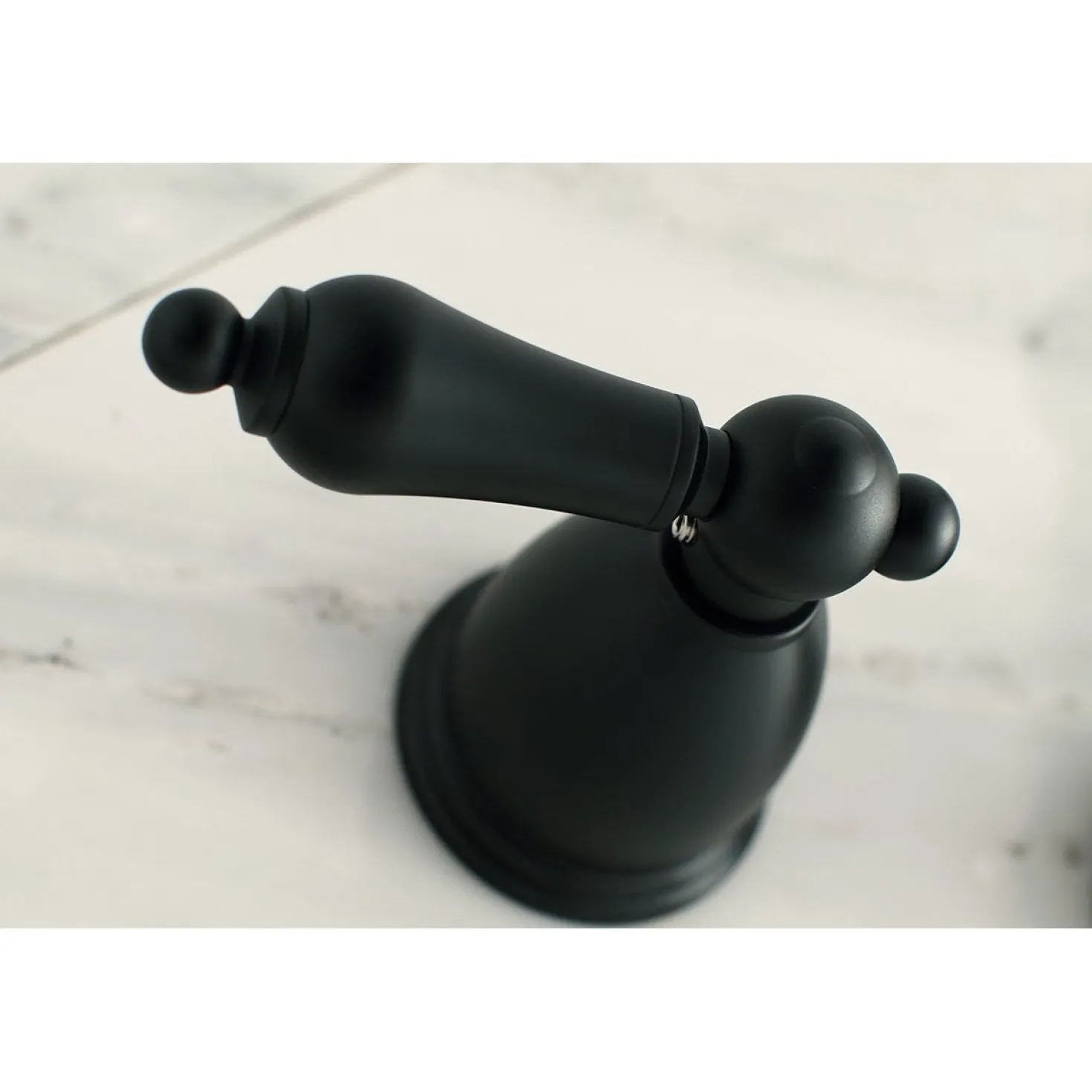 Kingston Brass Heritage Wall Mount Tub Filler