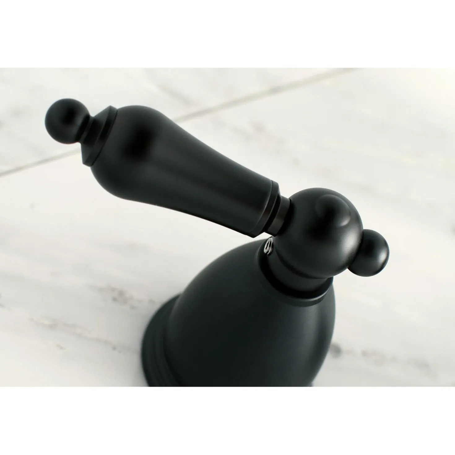 Kingston Brass Heritage Wall Mount Tub Filler