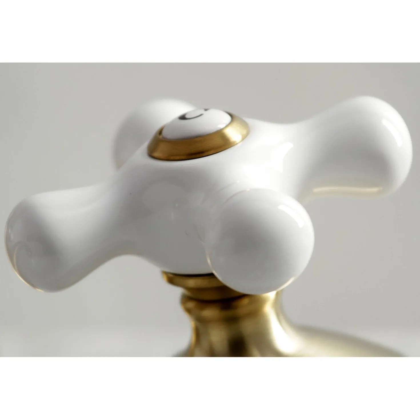 Kingston Brass Heritage 8" Widespread 3-Hole Bathroom Faucet
