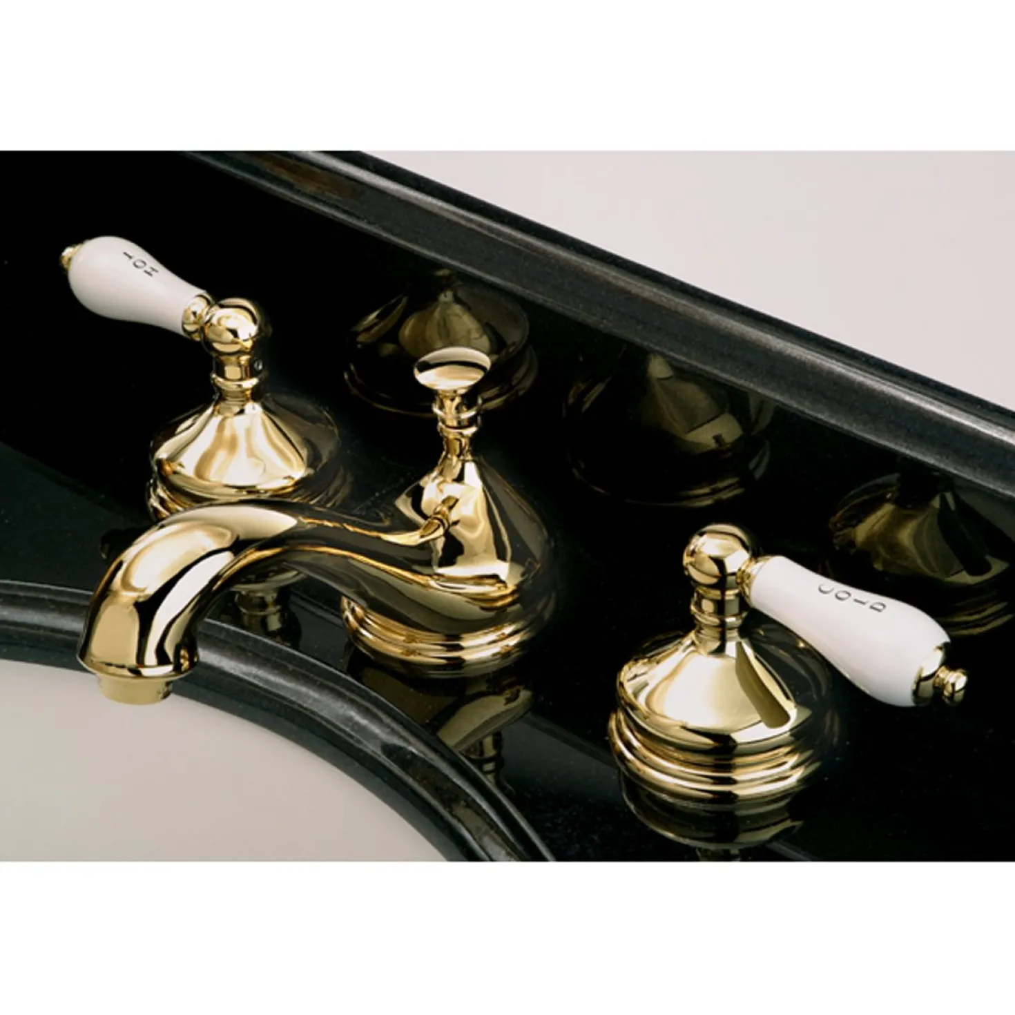 Kingston Brass Heritage 8" Widespread Deck Mount Bathroom Faucet