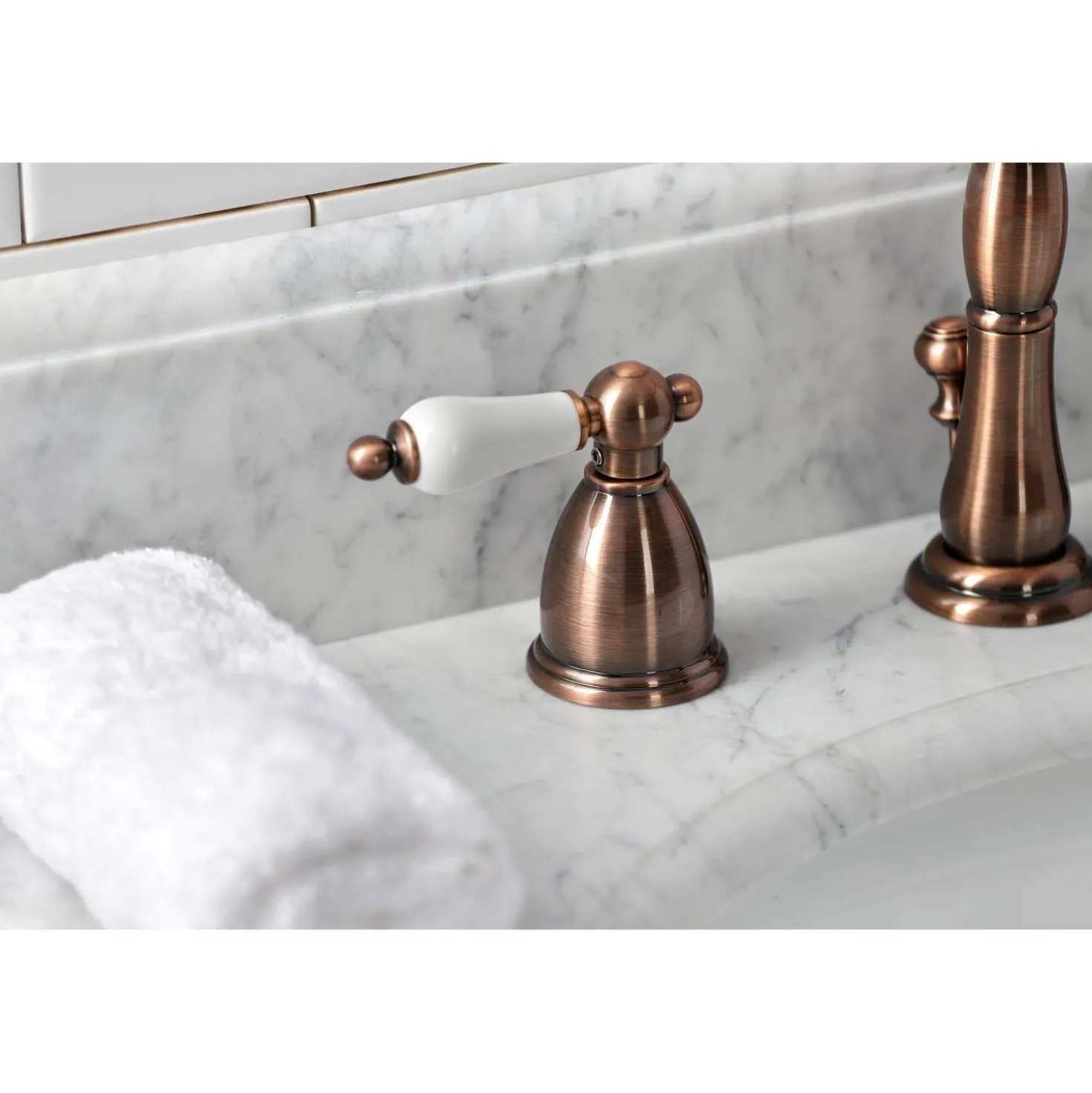 Kingston Brass KB197PLAC 8 in. Widespread Bathroom Faucet, Antique Copper