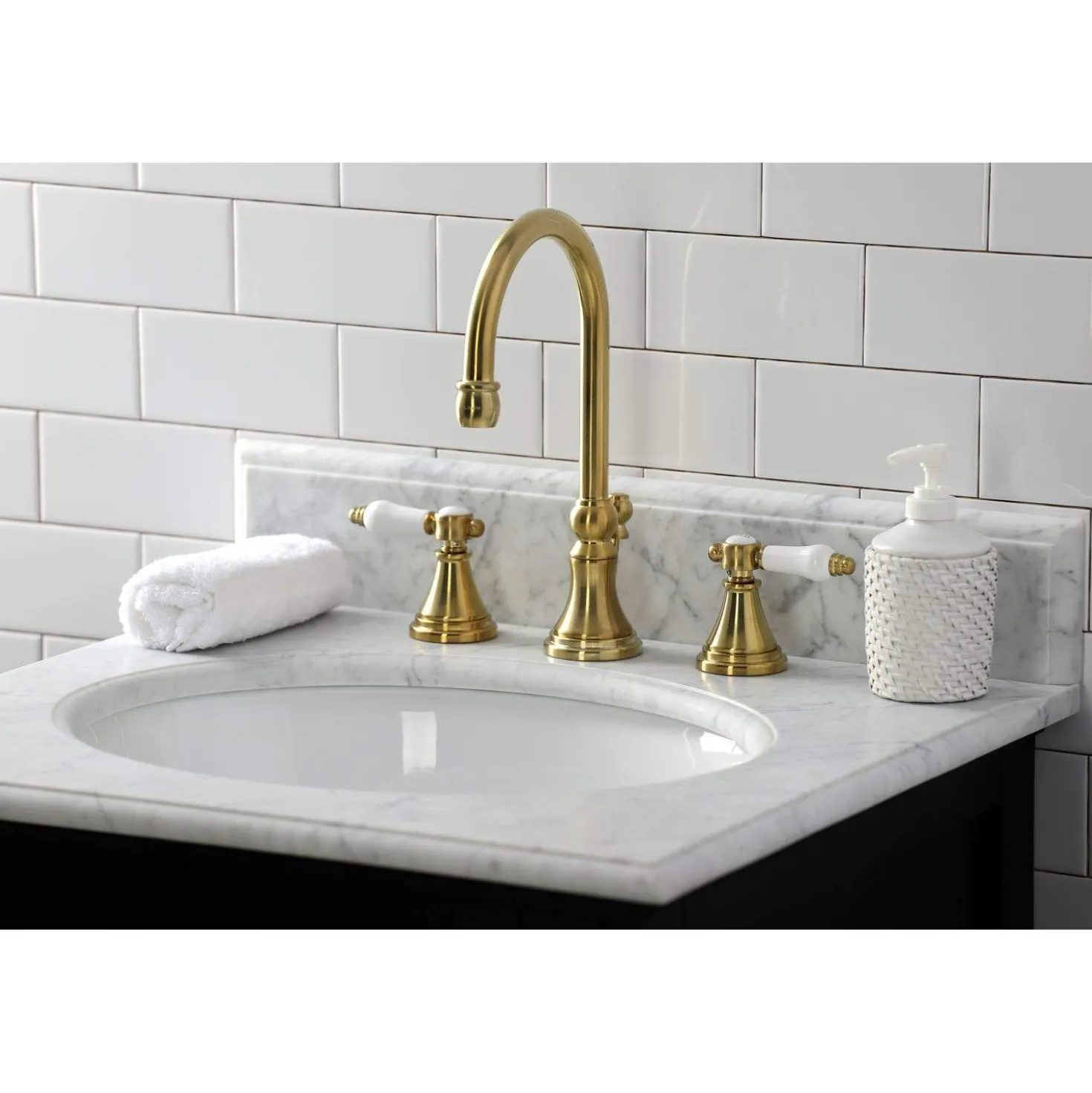 Kingston Brass KS298XBPL-P Bel Air Widespread Bathroom Faucet with Brass Pop-Up