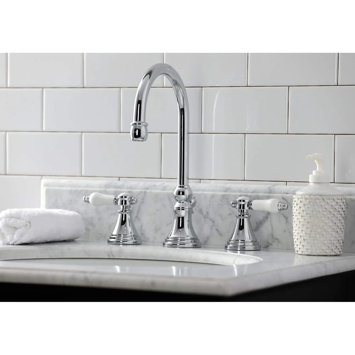 Kingston Brass KS298XBPL-P Bel Air Widespread Bathroom Faucet with Brass Pop-Up