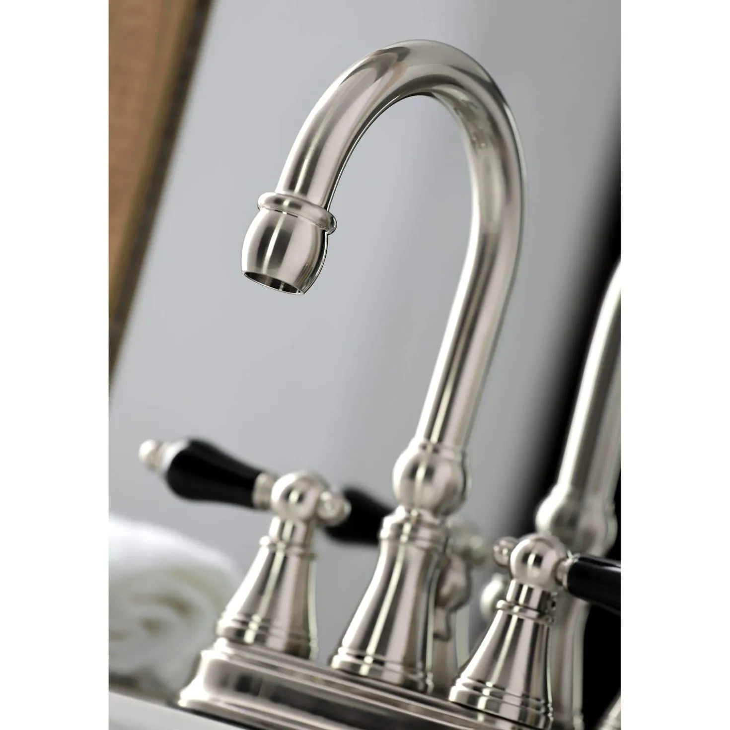 Kingston Brass KS261XPKL-P Duchess 4 in. Centerset Bathroom Faucet with Brass Pop-Up