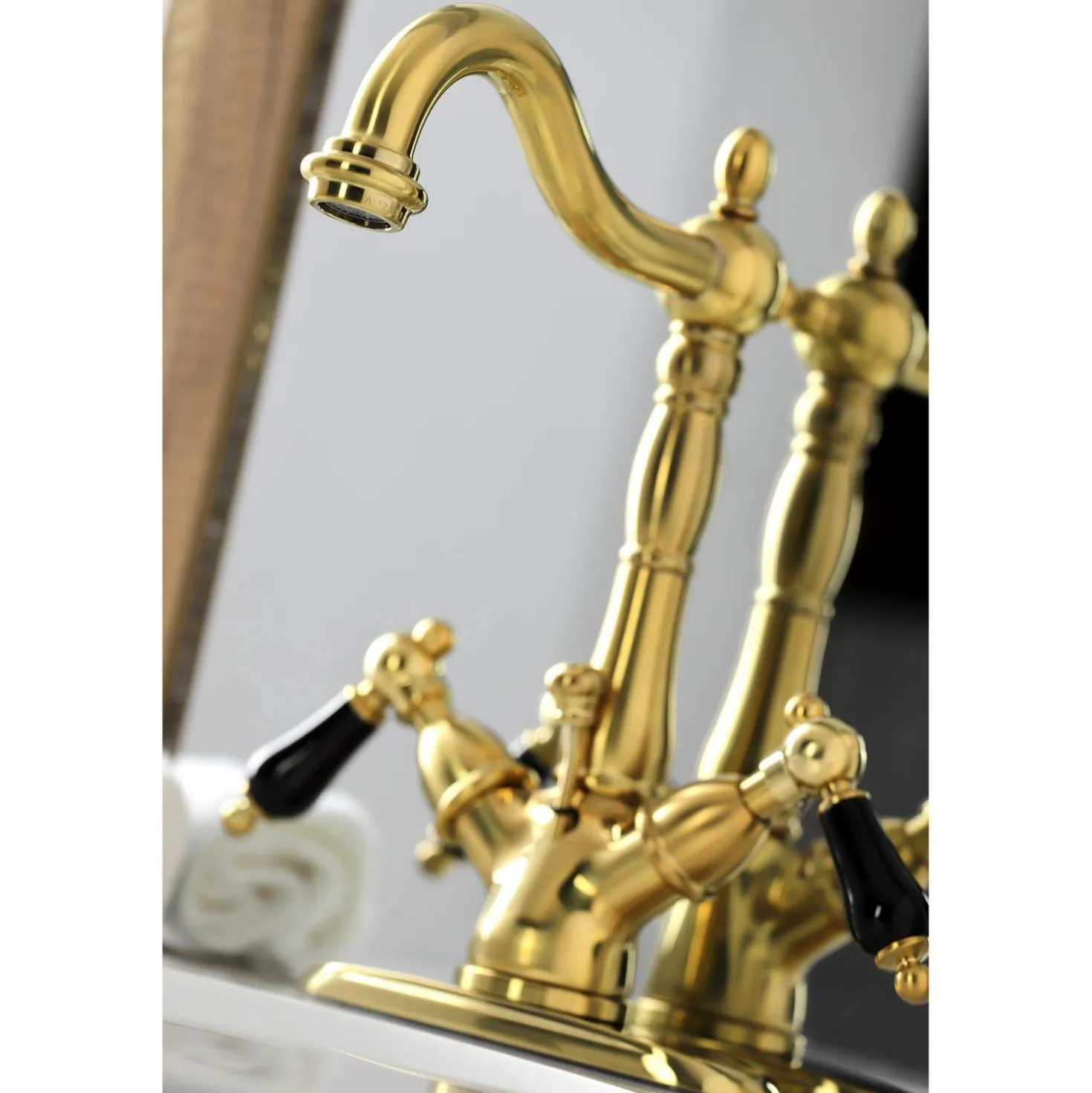 Kingston Brass KS143XPKL-P Duchess Two-Handle Bathroom Faucet with Brass Pop-Up and Cover Plate