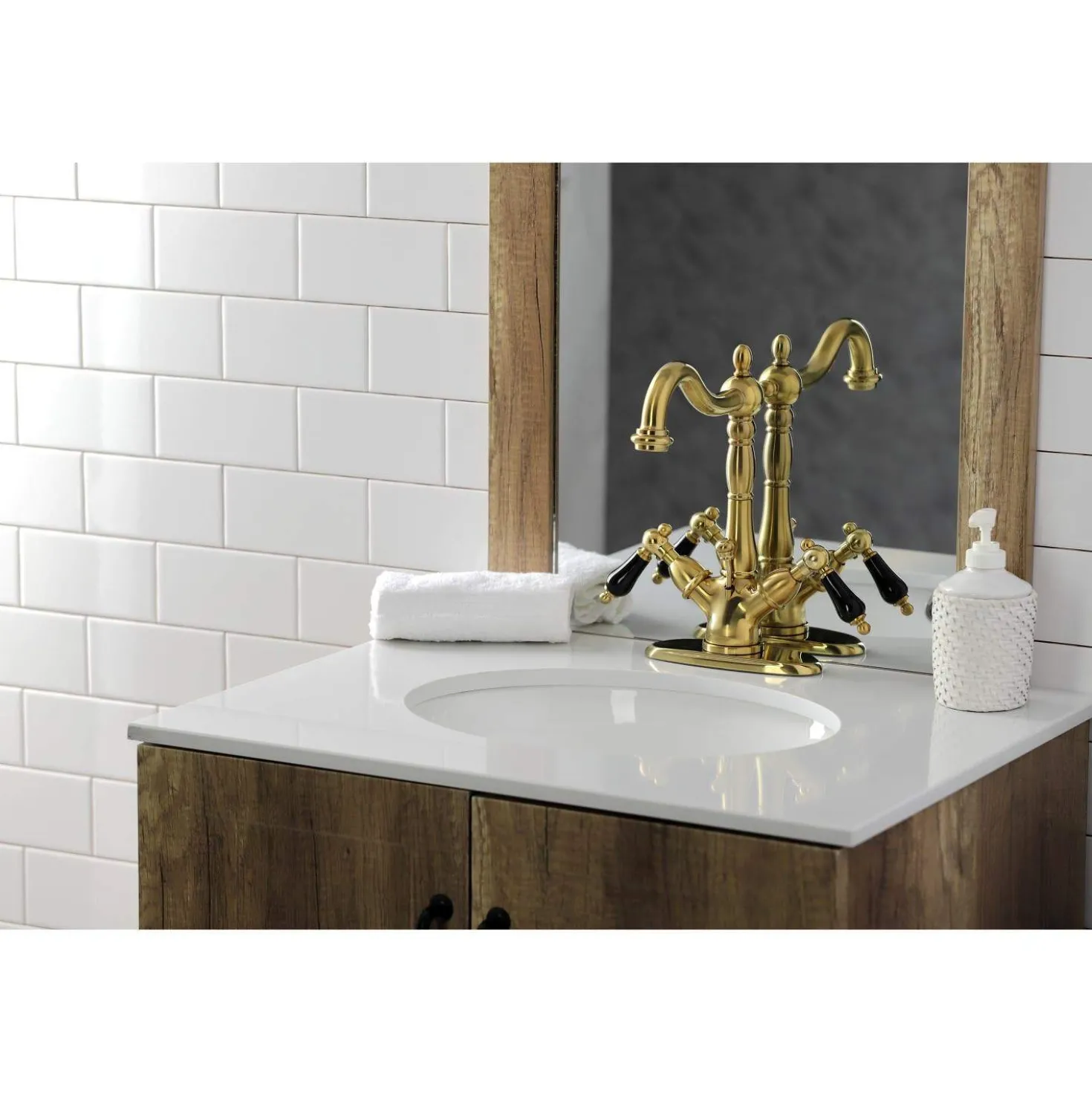 Kingston Brass KS143XPKL-P Duchess Two-Handle Bathroom Faucet with Brass Pop-Up and Cover Plate