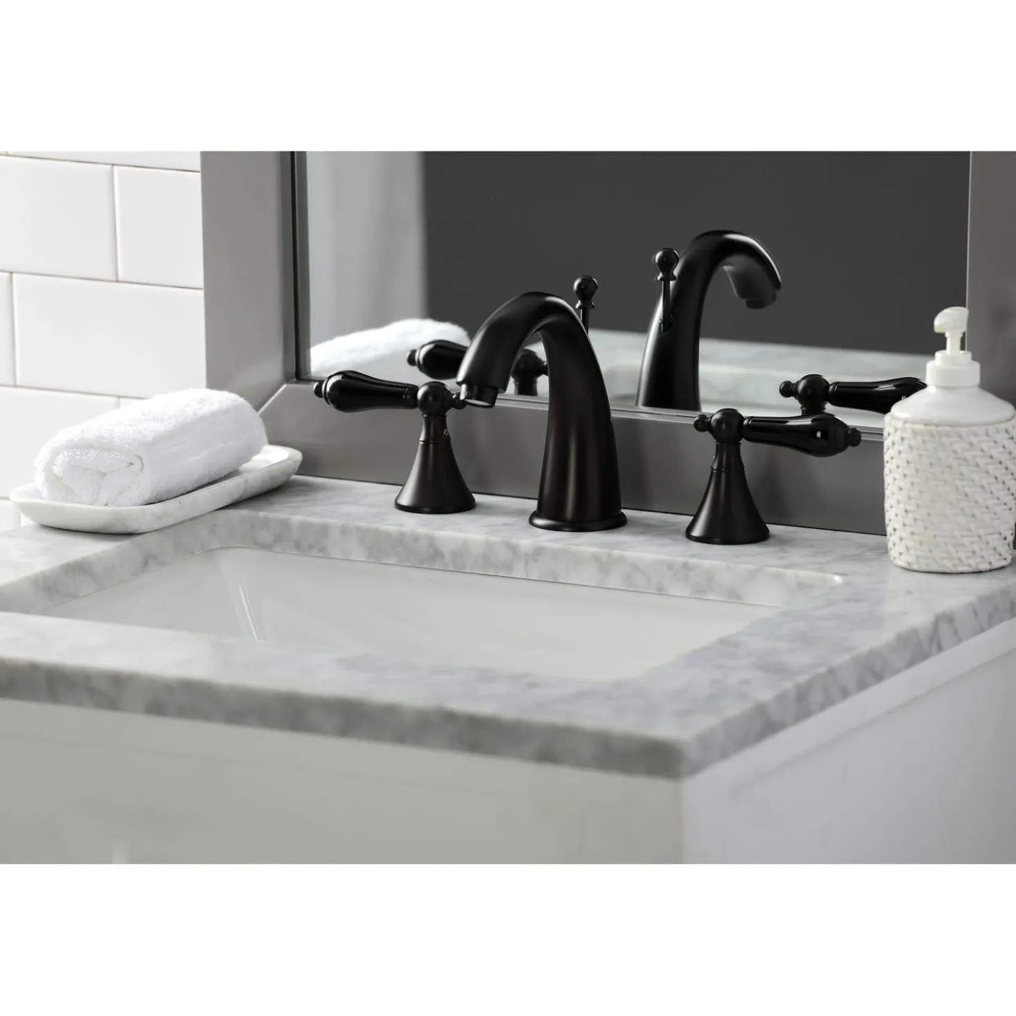 Kingston Brass KS297XPKL-P Duchess Widespread Bathroom Faucet with Brass Pop-Up