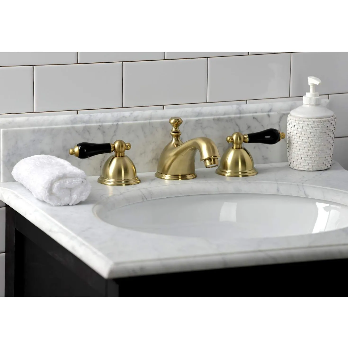 Kingston Brass KS396XPKL-P Duchess Widespread Bathroom Faucet with Brass Pop-Up