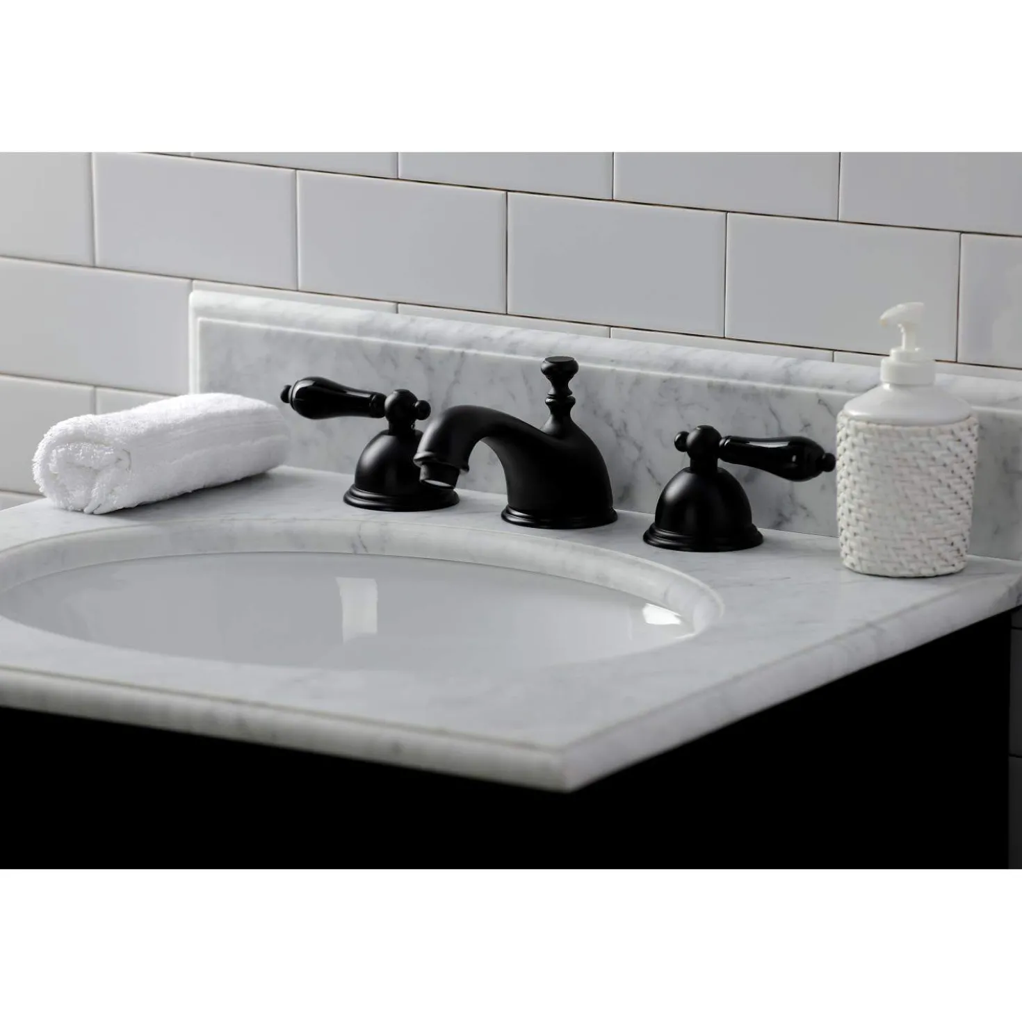 Kingston Brass KS396XPKL-P Duchess Widespread Bathroom Faucet with Brass Pop-Up
