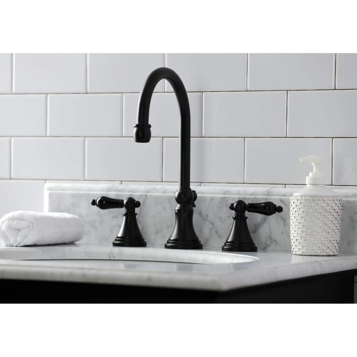 Kingston Brass KS298XPKL-P Duchess Widespread Bathroom Faucet with Brass Pop-Up