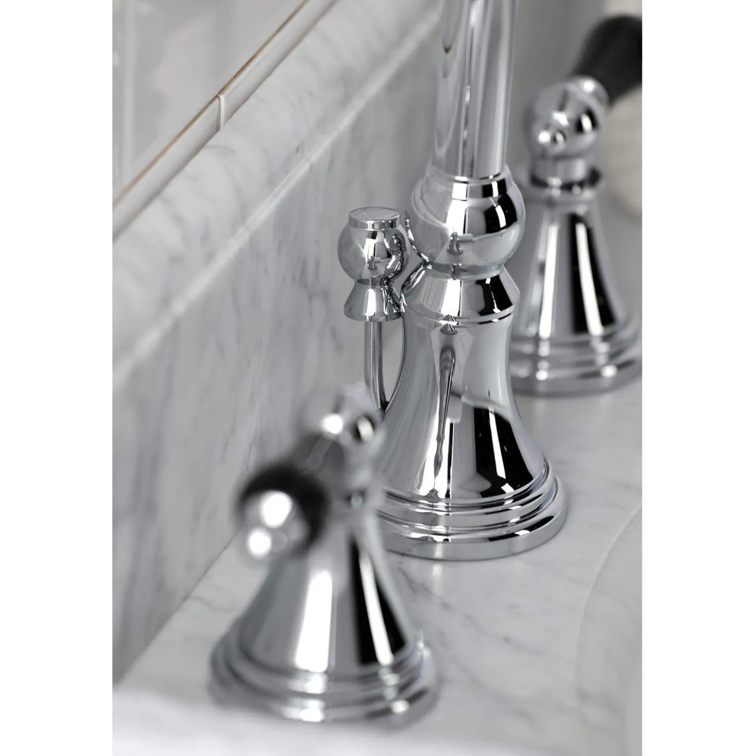 Kingston Brass KS298XPKL-P Duchess Widespread Bathroom Faucet with Brass Pop-Up