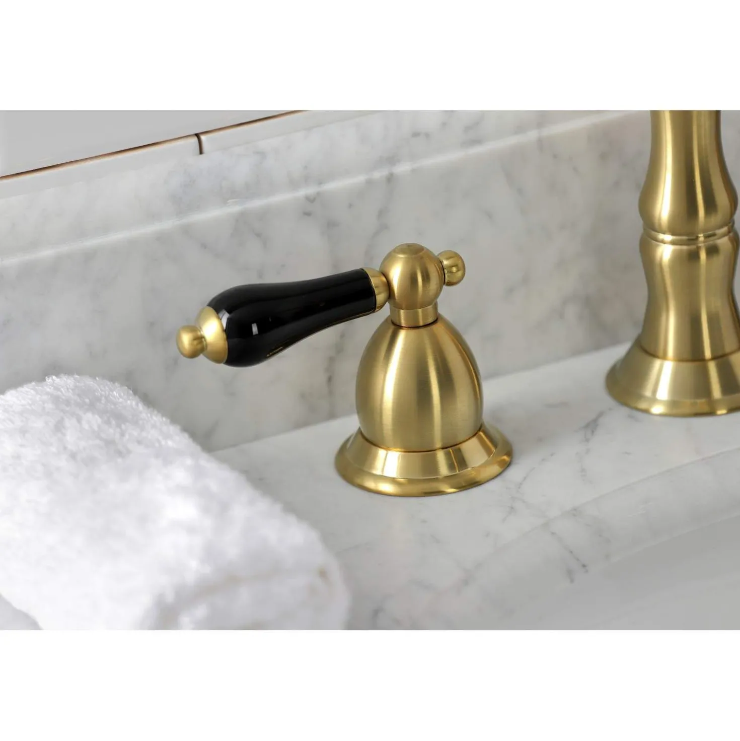 Kingston Brass KS197XPKL-P Duchess Widespread Bathroom Faucet with Brass Pop-Up