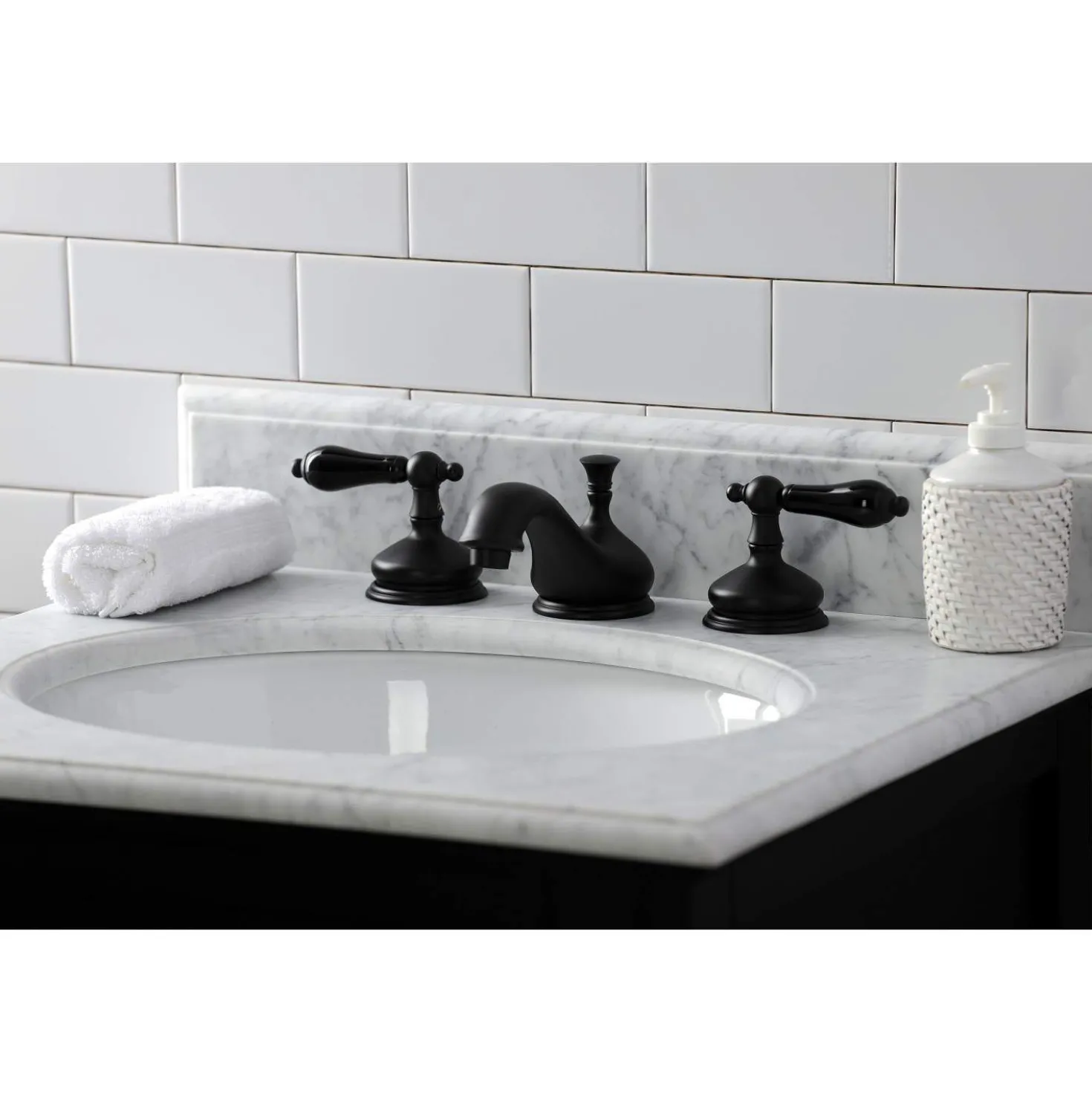 Kingston Brass KS116XPKL-P Duchess Widespread Bathroom Faucet with Brass Pop-Up