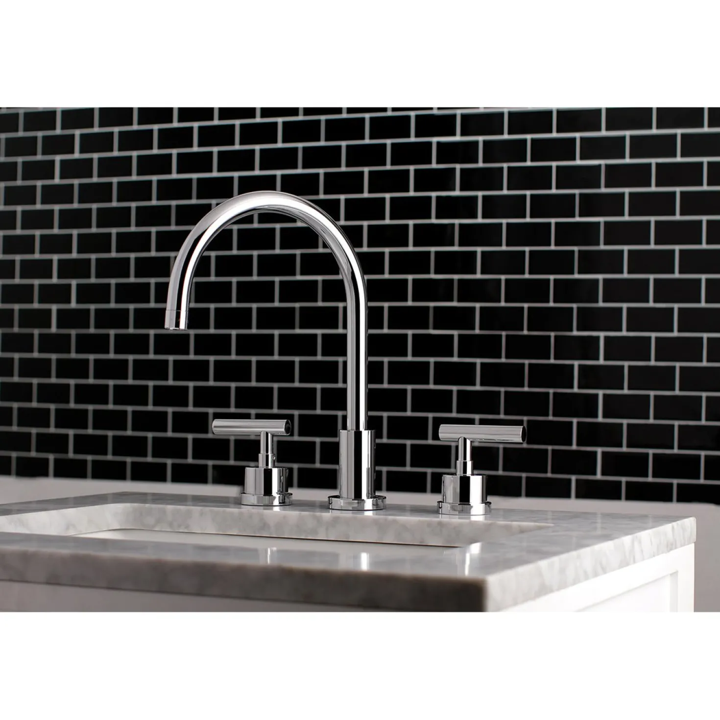 Kingston Brass Manhattan Deck Mount 8-Inch Widespread Bathroom Faucet