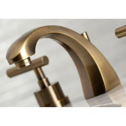 Kingston Brass Manhattan 8