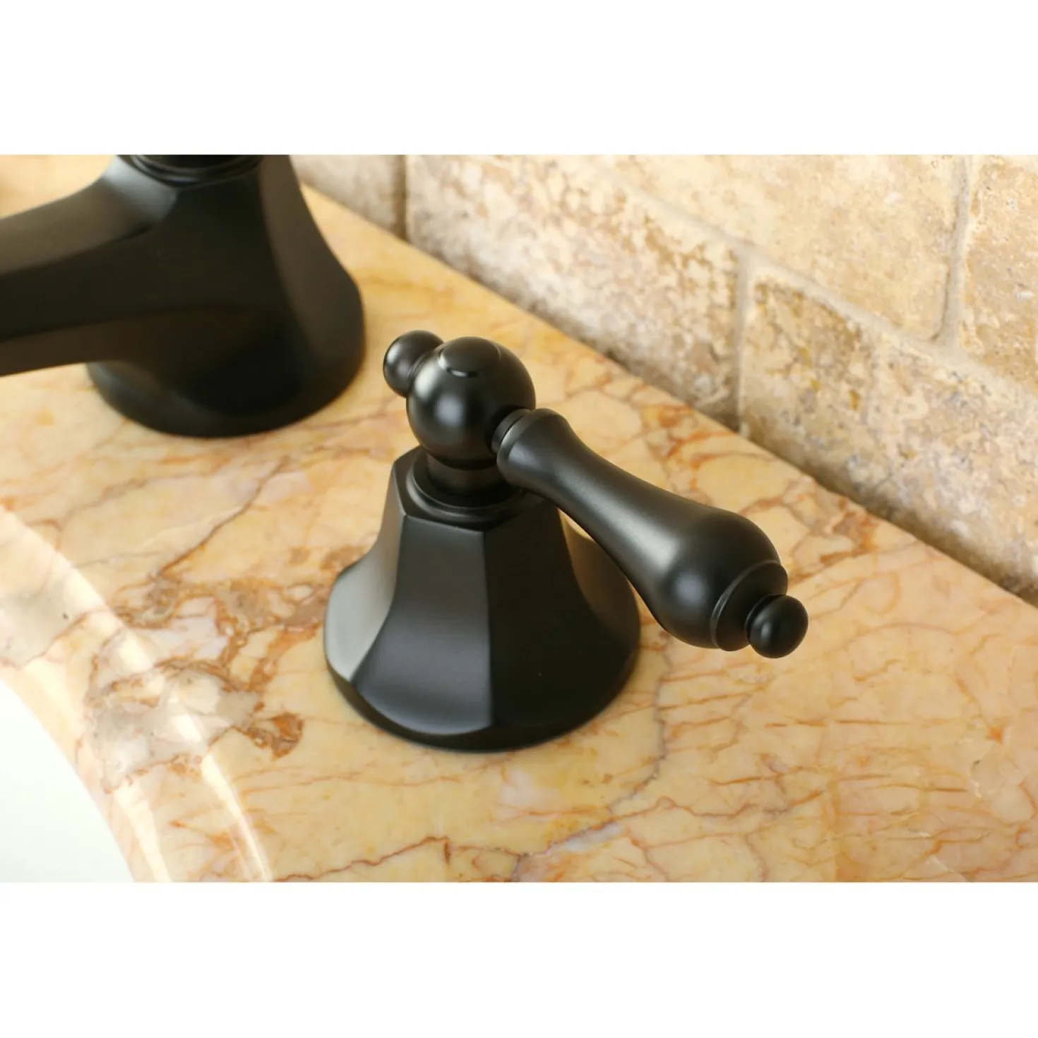 Kingston Brass Metropolitan 8-Inch Widespread Bathroom Faucet