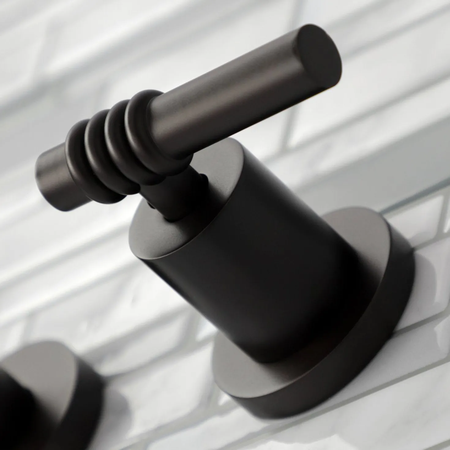 Kingston Brass Milano 2-Handle Wall Mount Roman Tub Faucet