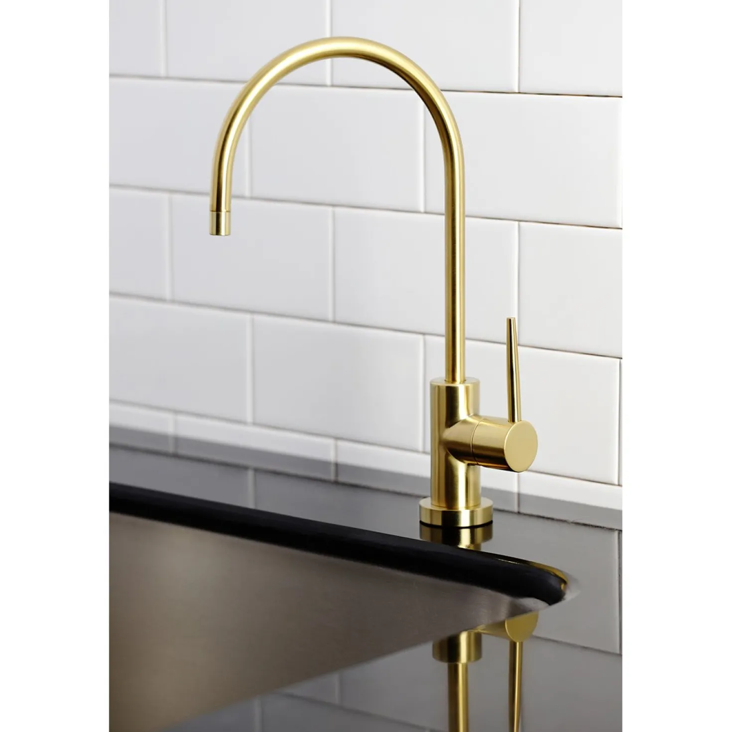 Kingston Brass New York Deck Mount Single-Handle Cold Water Filtration Faucet