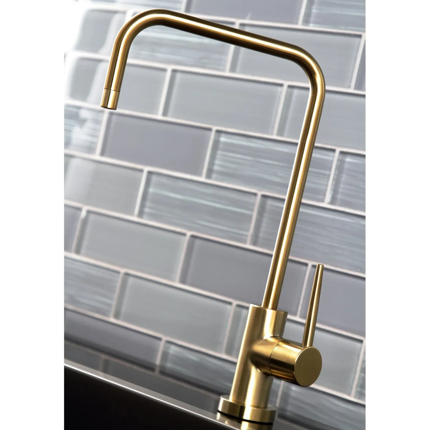 Kingston Brass New York Single-Handle Cold Water Filtration Faucet