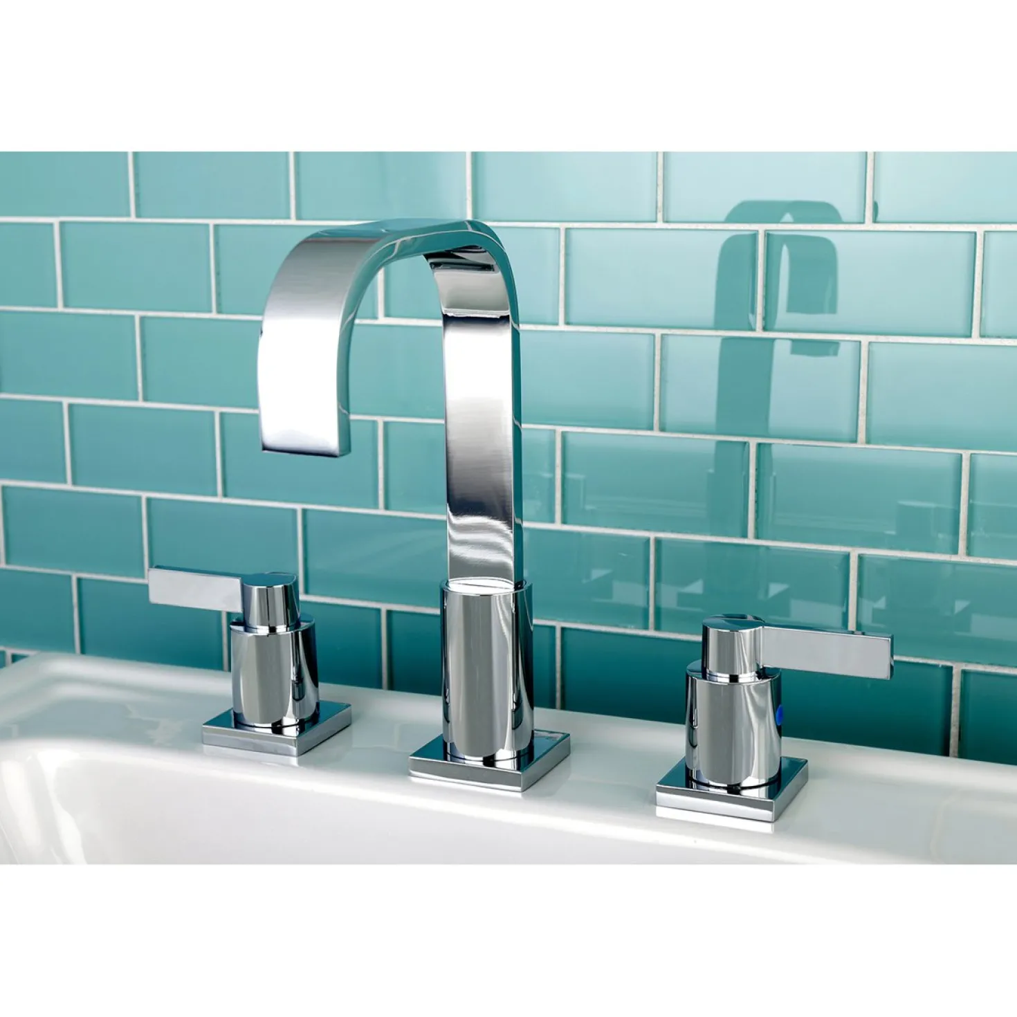 Kingston Brass NuvoFusion Fauceture Widespread Bathroom Faucet