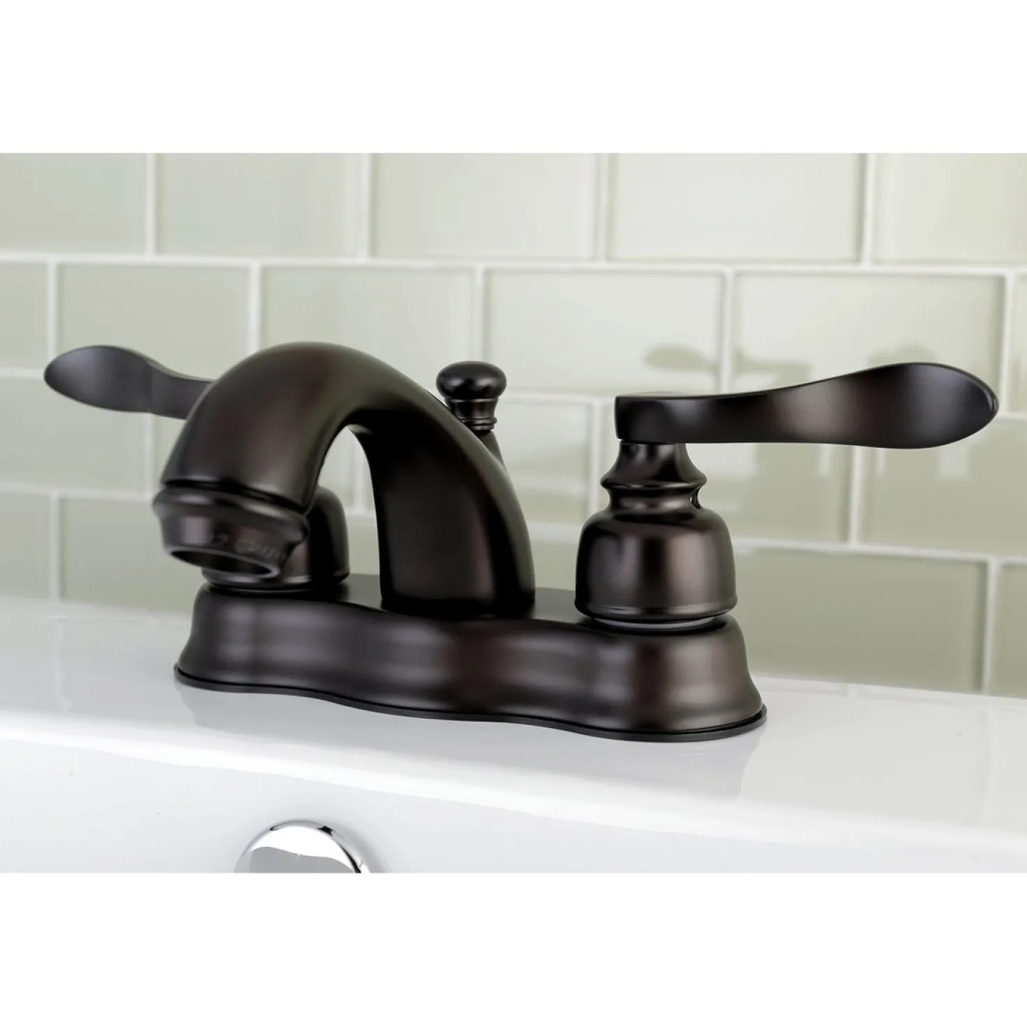 Kingston Brass NuWave French 2-Handle 4-Inch Centerset Bathroom Faucet