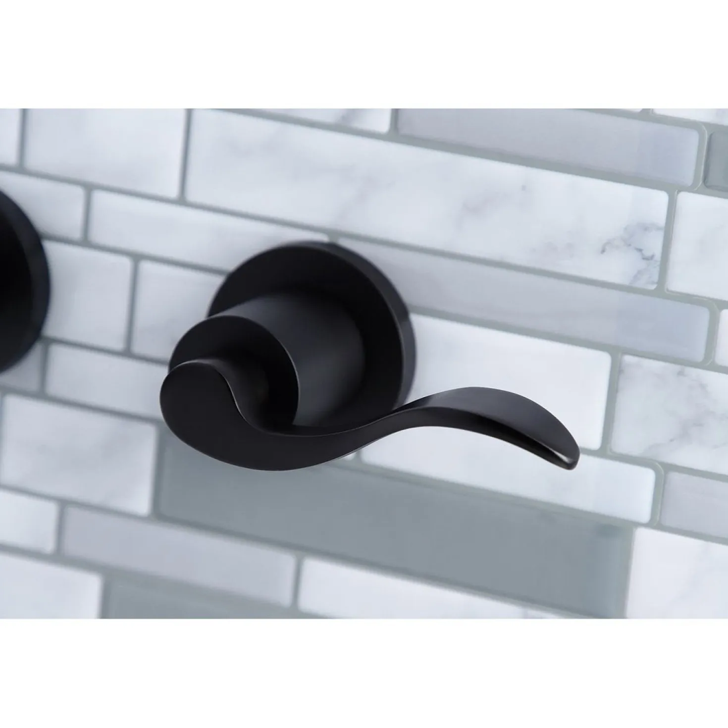 Kingston Brass NuWave 2-Handle Wall Mount Roman Tub Faucet