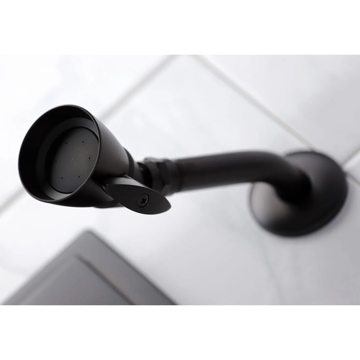 Kingston Brass Tub and Shower Faucet in Oil Rubbed Bronze