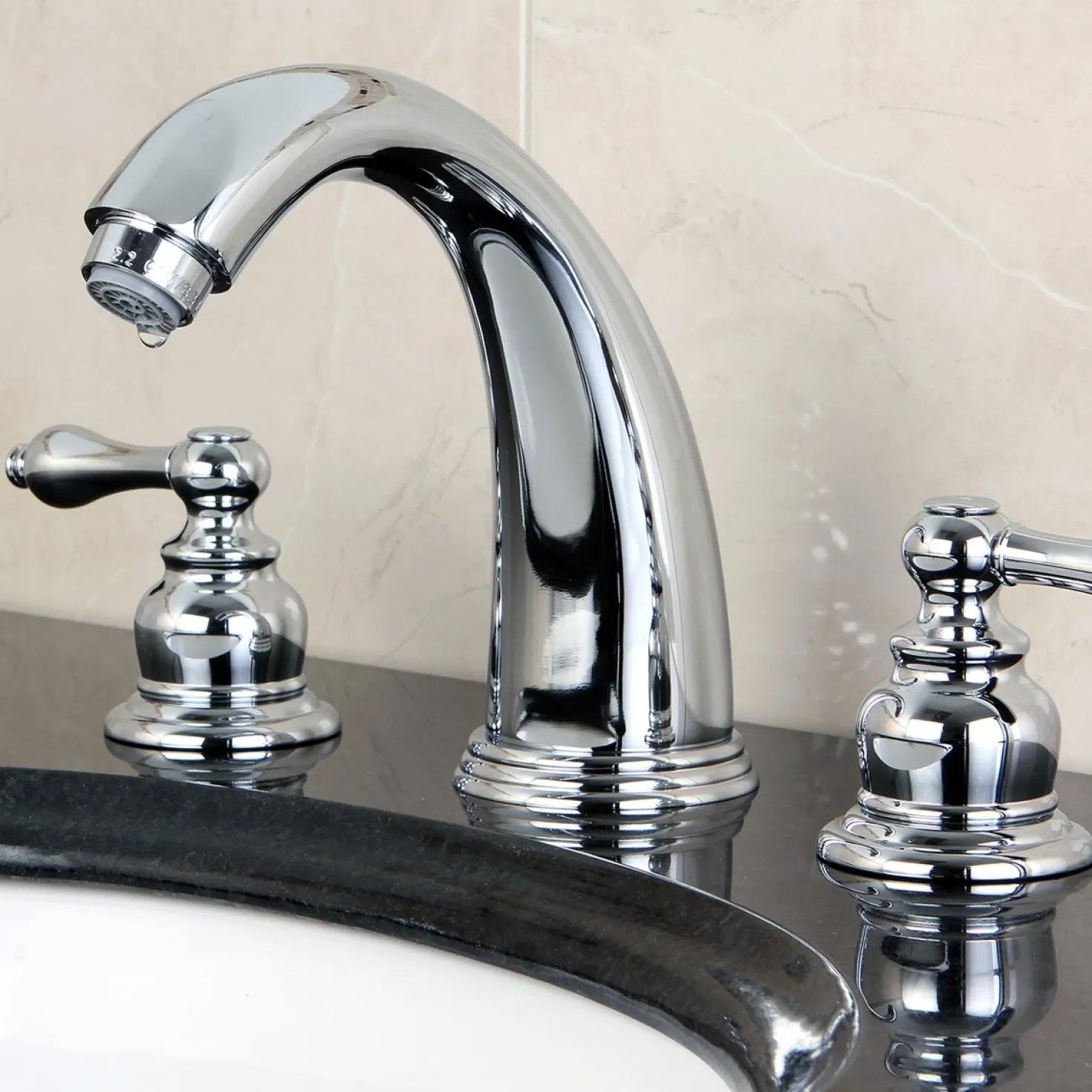 Kingston Brass Victorian 2-Handle 8-Inch Widespread Bathroom Faucet