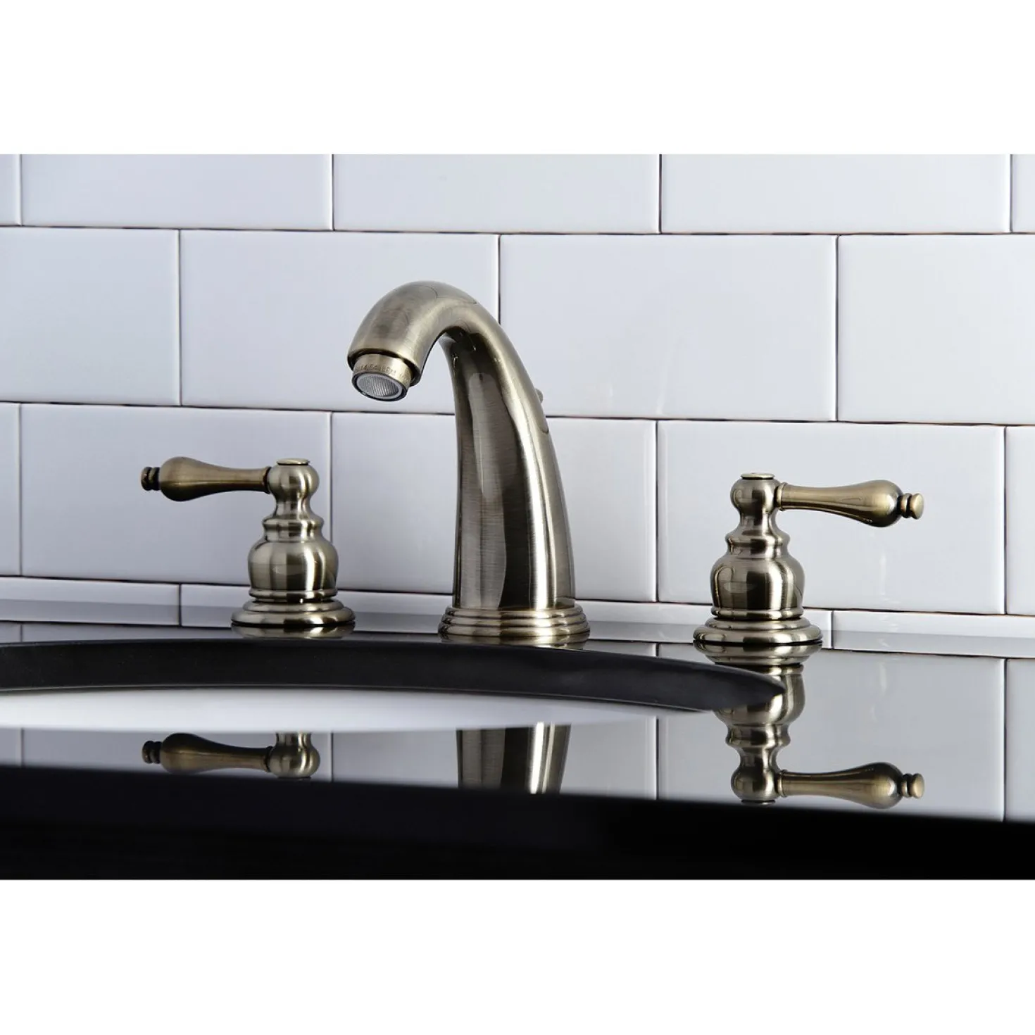 Kingston Brass Victorian 2-Handle 8-Inch Widespread Bathroom Faucet