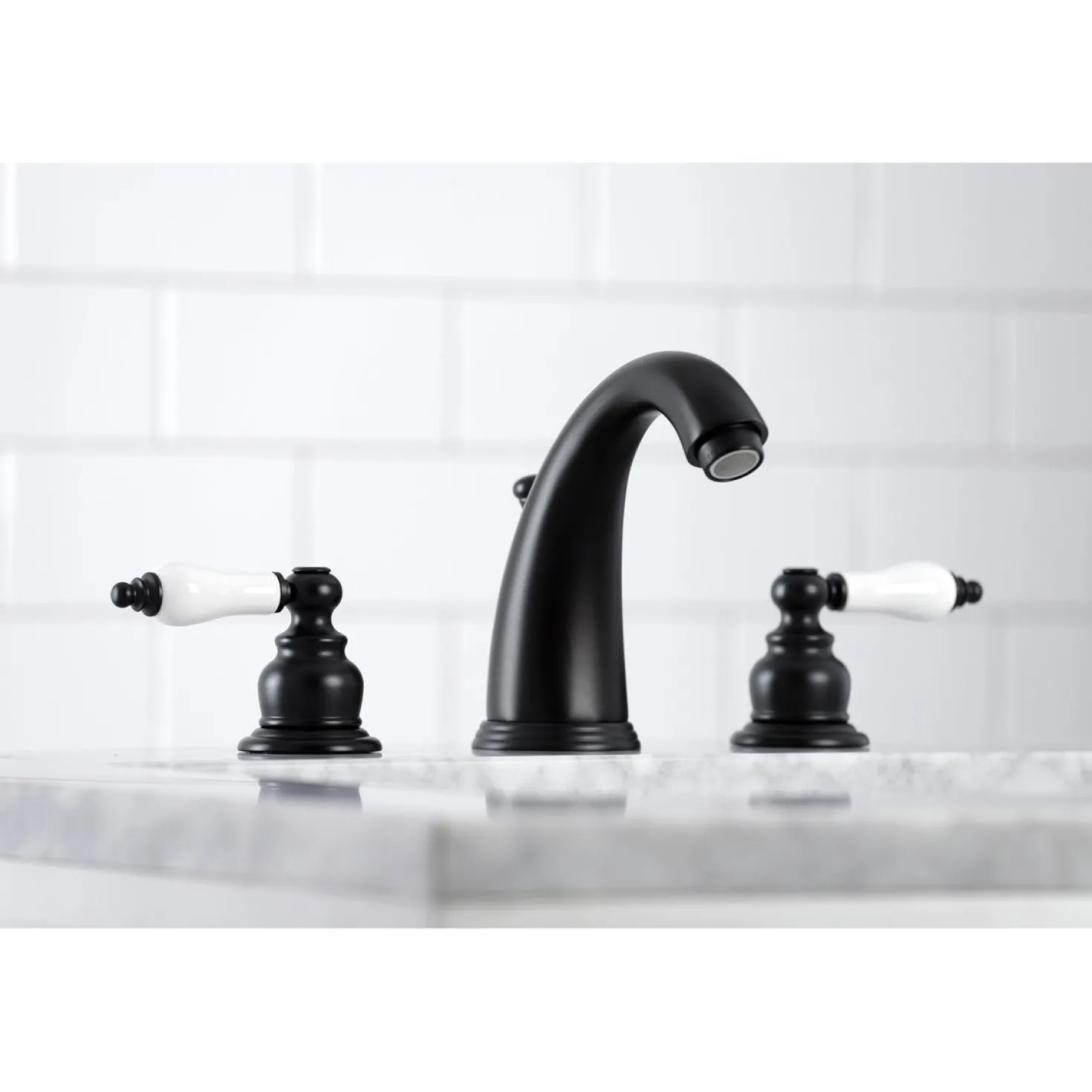 Kingston Brass Victorian Two-Handle 8-Inch Widespread Bathroom Faucet