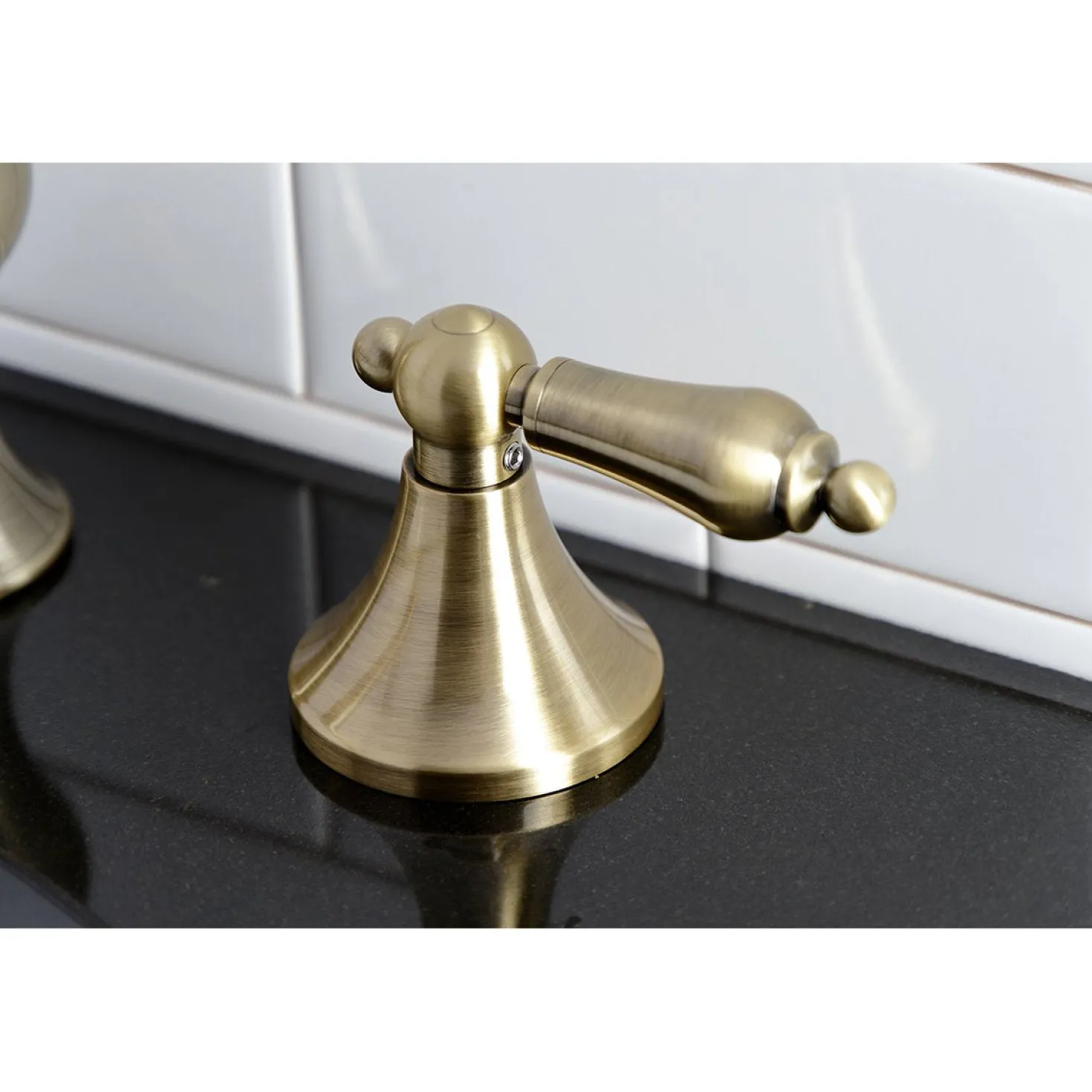 Kingston Brass Vintage 3-Hole 8-Inch Widespread Bathroom Faucet
