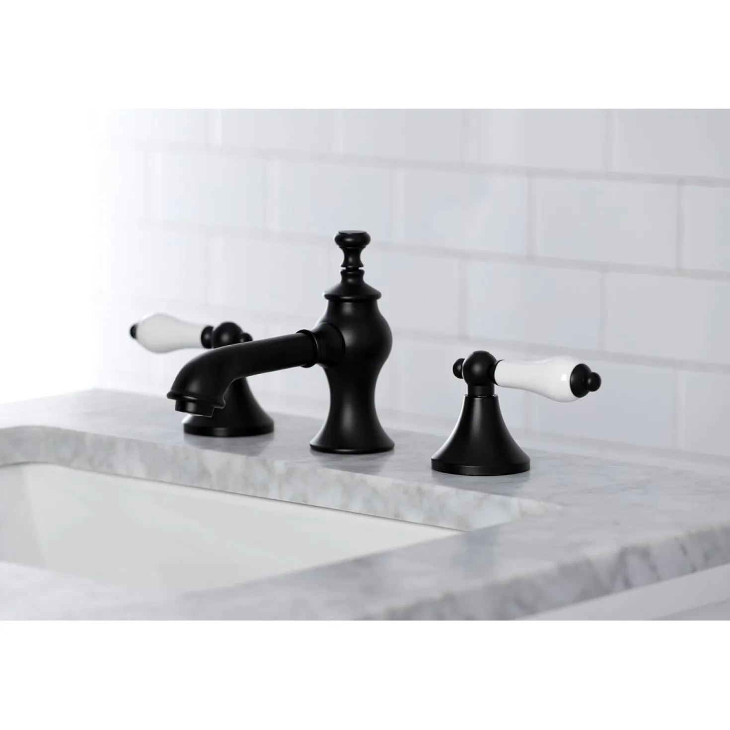 Kingston Brass Vintage 8-Inch Widespread Three-Hole Bathroom Faucet