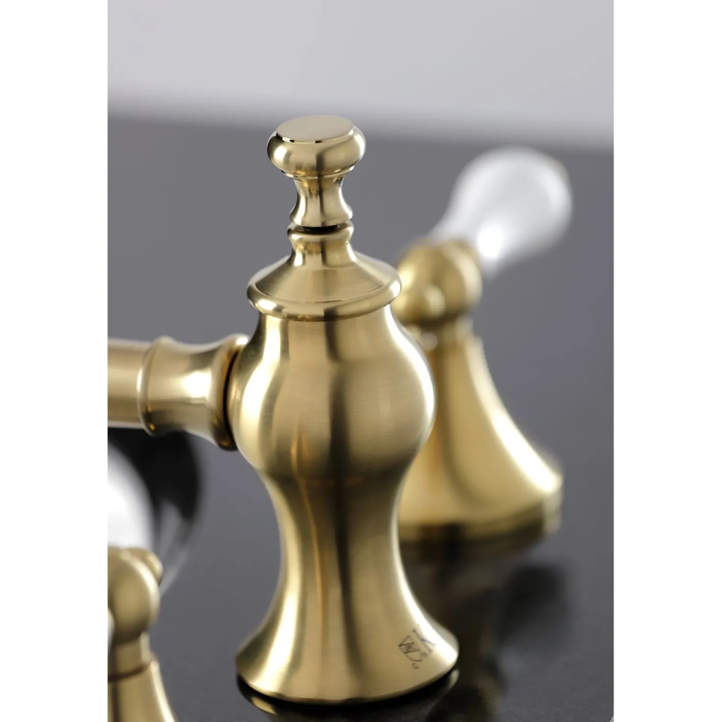 Kingston Brass Vintage 8-Inch Widespread Three-Hole Bathroom Faucet