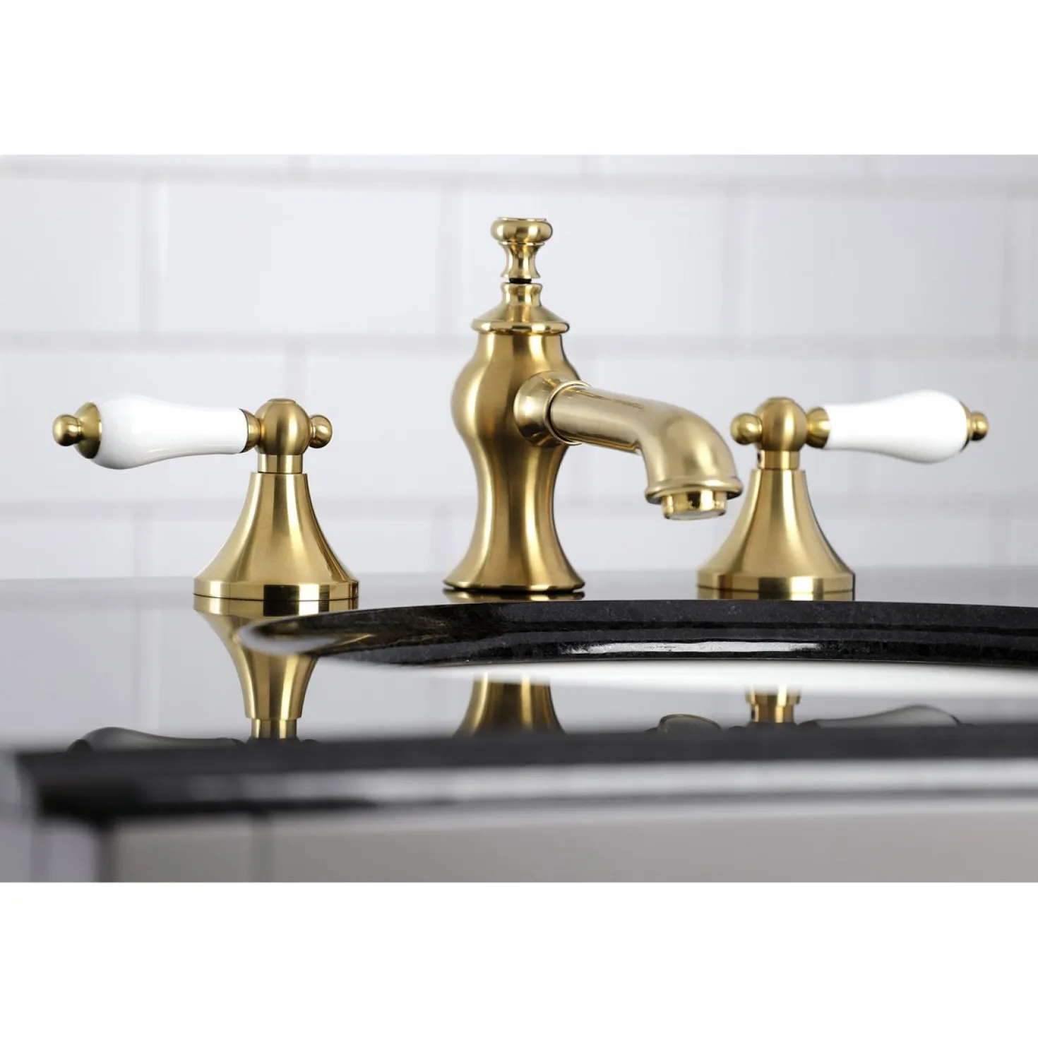 Kingston Brass Vintage 8-Inch Widespread Three-Hole Bathroom Faucet
