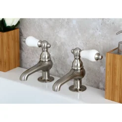 Kingston Brass Vintage Lever-Handle Basin Faucet
