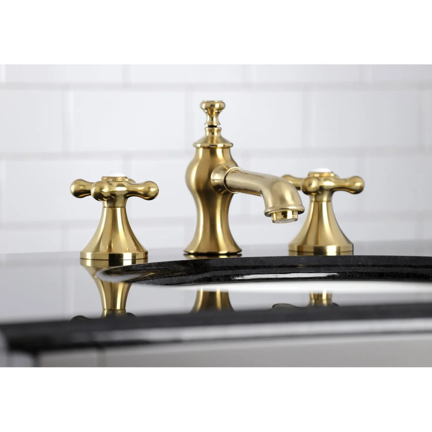 Kingston Brass Vintage Three-Hole 8-Inch Widespread Bathroom Faucet