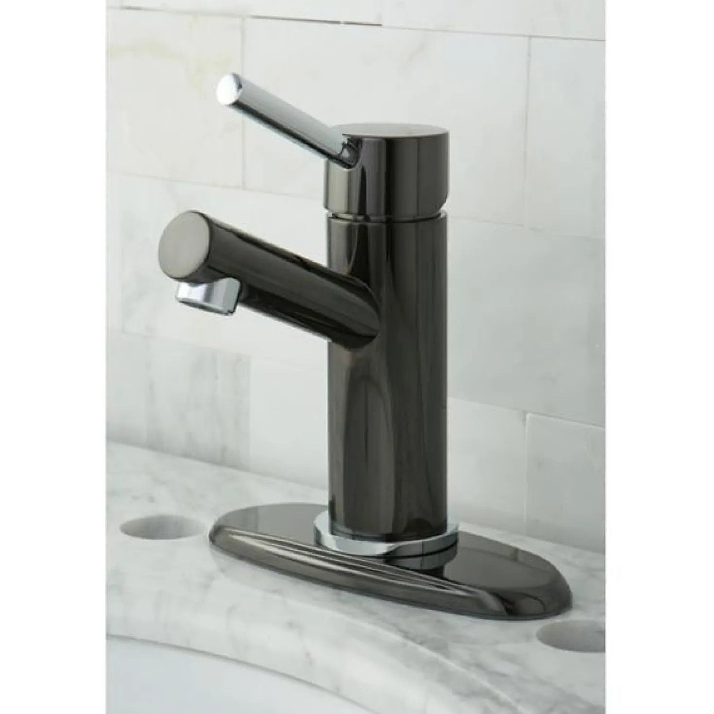 Kingston Brass Water Onyx Single Lever Lavatory Faucet with Brass Pop Up