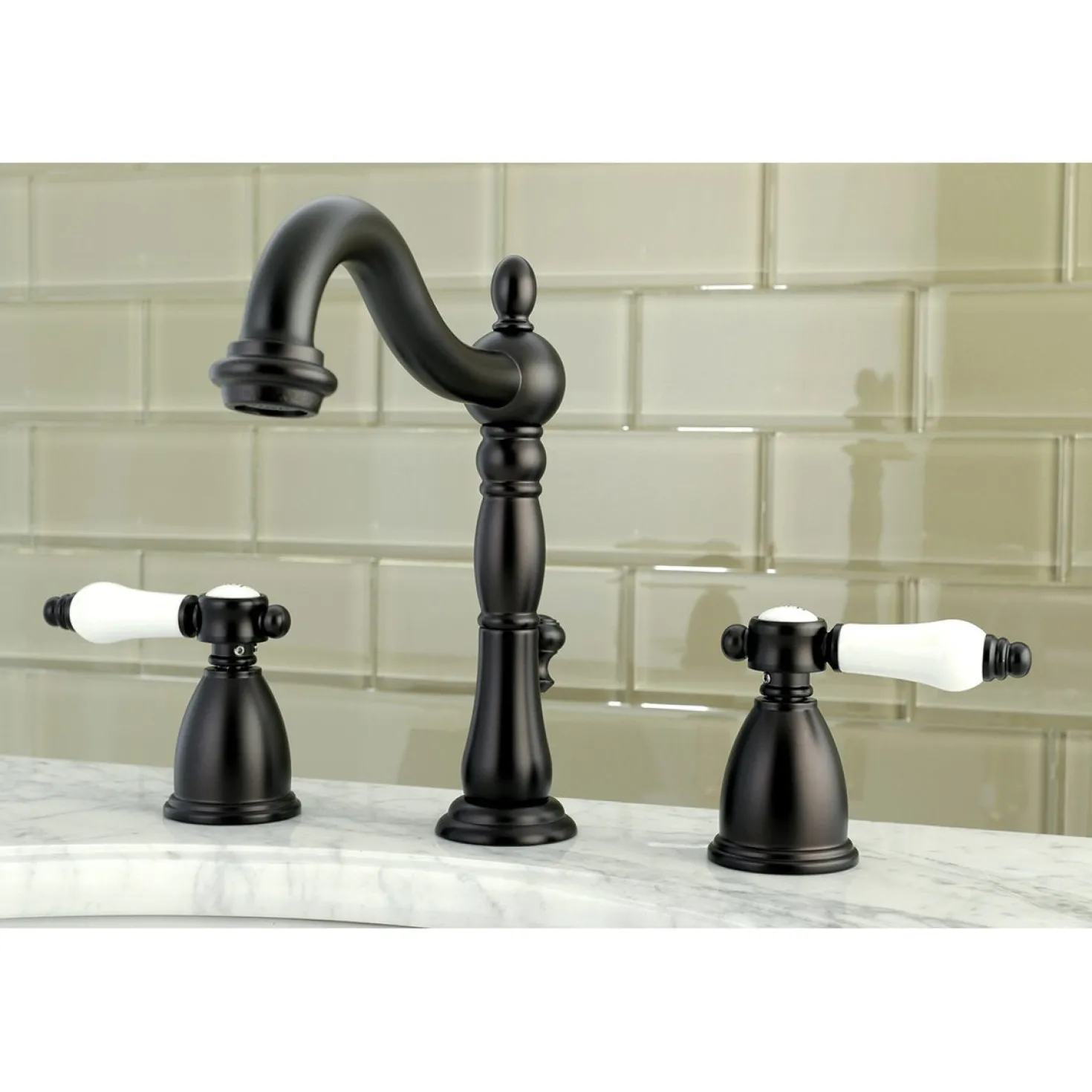 Kingston Brass 8" Widespread Bathroom Faucet