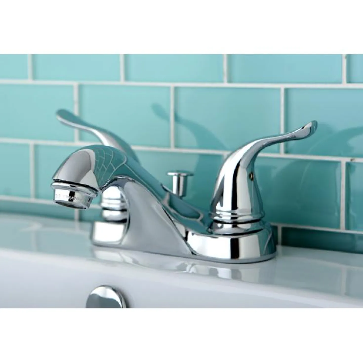 Kingston Brass Yosemite Contemporary 4-inch Centerset Two Handle Lavatory Faucet