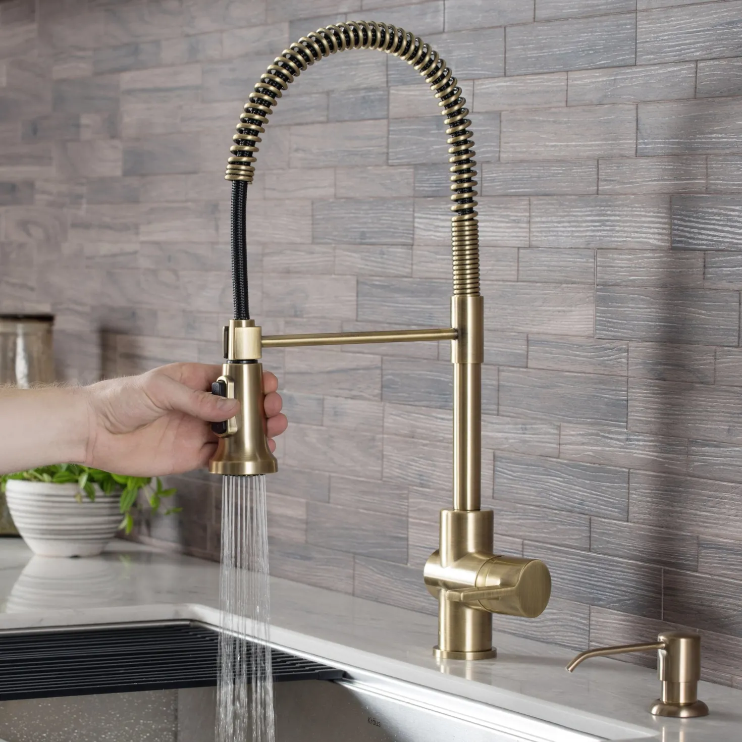 KRAUS Britt Commercial Style Kitchen Faucet in Brushed Gold